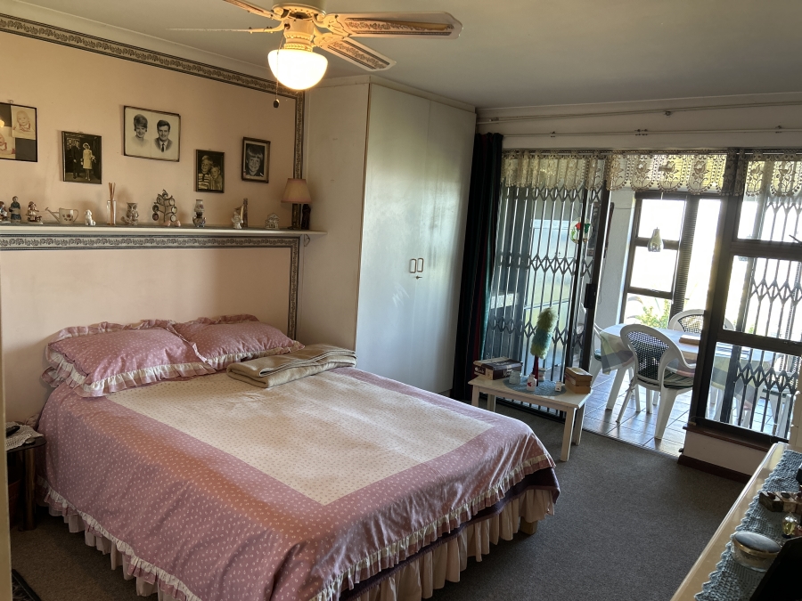 3 Bedroom Property for Sale in Loevenstein Western Cape